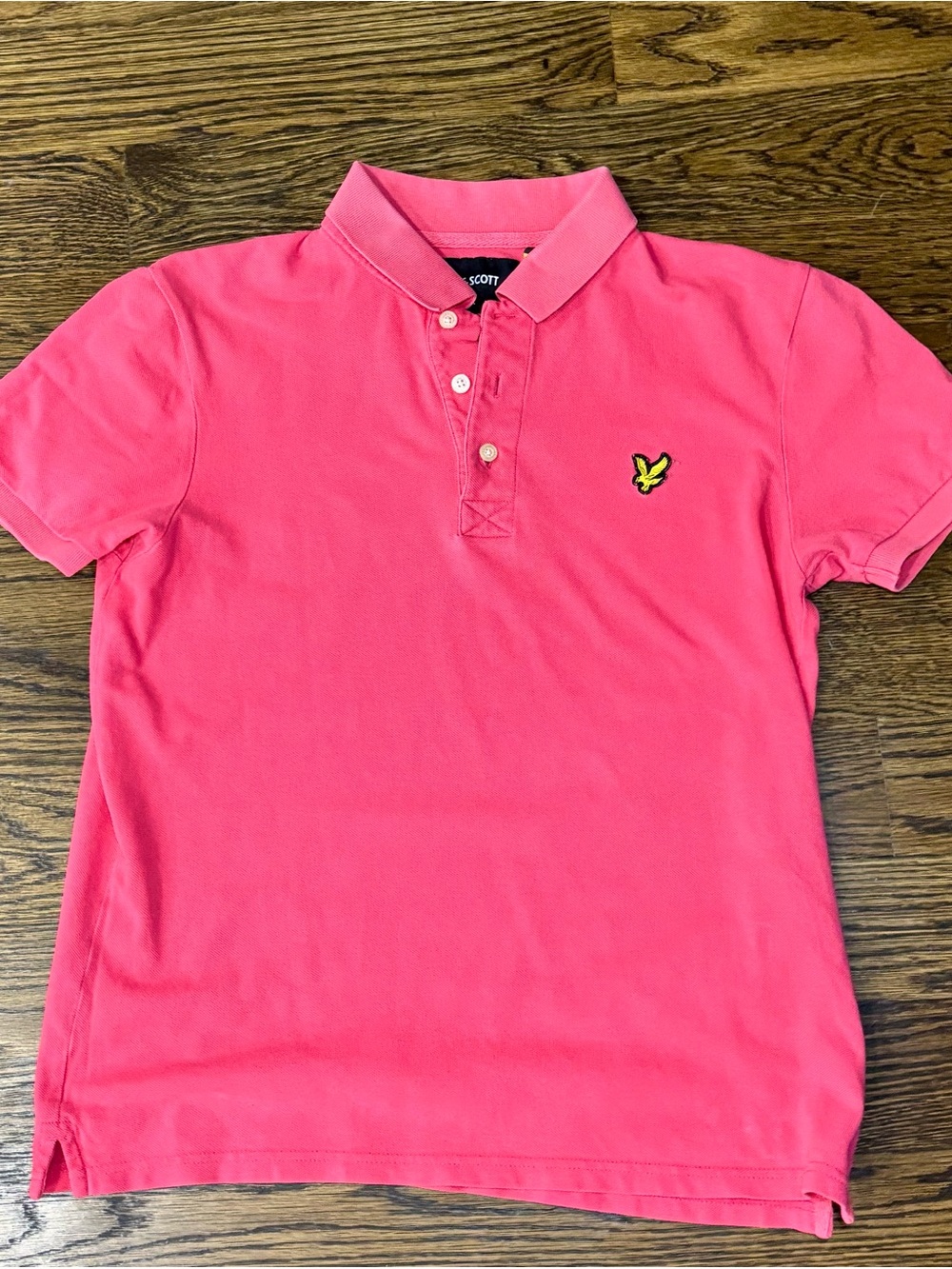 2 Lyle & Scott Men's S Yellow and Coral Solid Short Sleeve Knit Polos - Picture 5 of 7